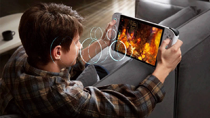 3D One 搭载清听声学定向扬声器聚音屏技术不朽情缘试玩版CES 2025 腾讯游戏掌机(图3)